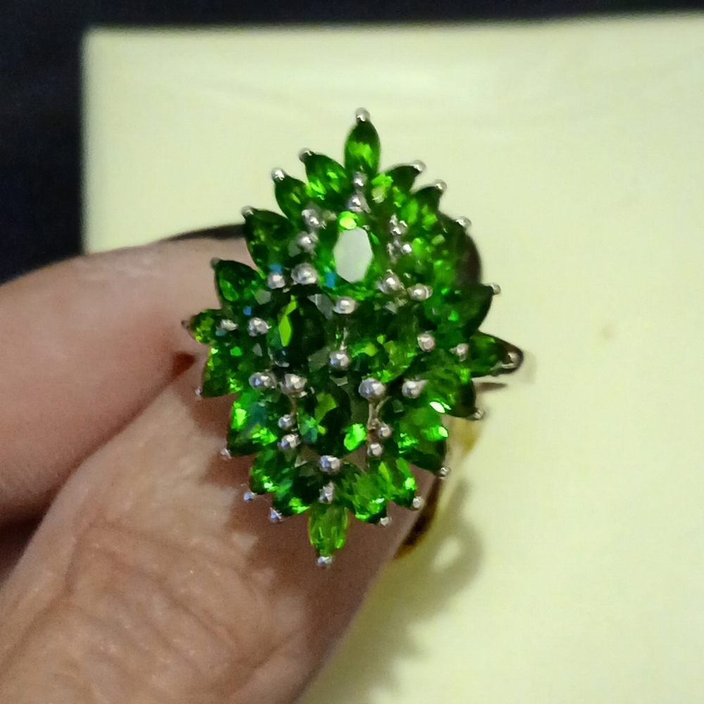 Genuine Emerald Ring